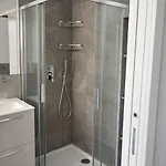 Apartment Lido With Pool Balcony & Nearby Lido di Jesolo